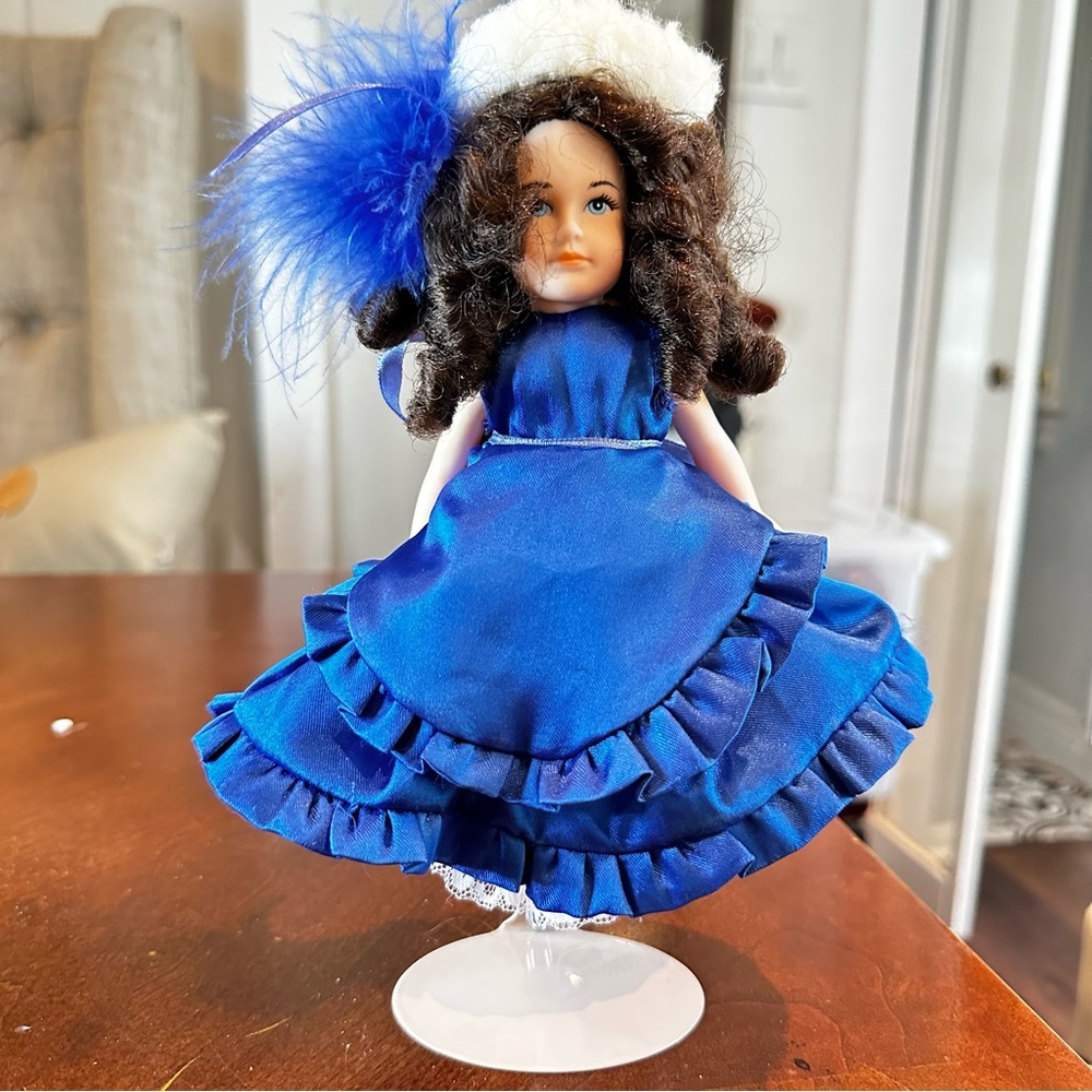Vintage Bonnie Blue from Gone W/the Wind By World Doll 8"T No Box.